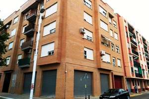 Commercial premise in Foios, Valencia. 