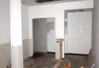 Commercial premise for sale in Campanar, Valencia. 